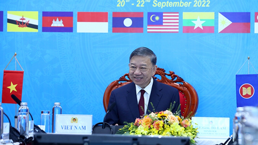Vietnam makes proposals at ASEAN Ministerial Meeting on Transnational Crime